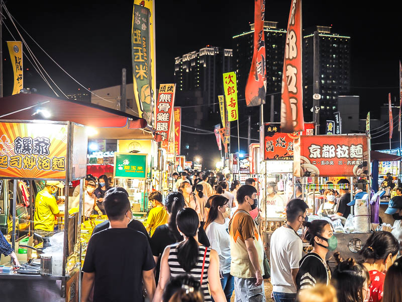 A busy, crowded night market in Tainan